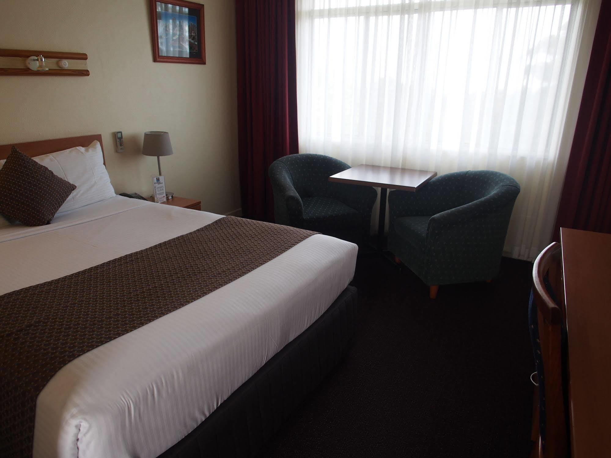 Comfort Inn North Shore Sydney Exterior photo