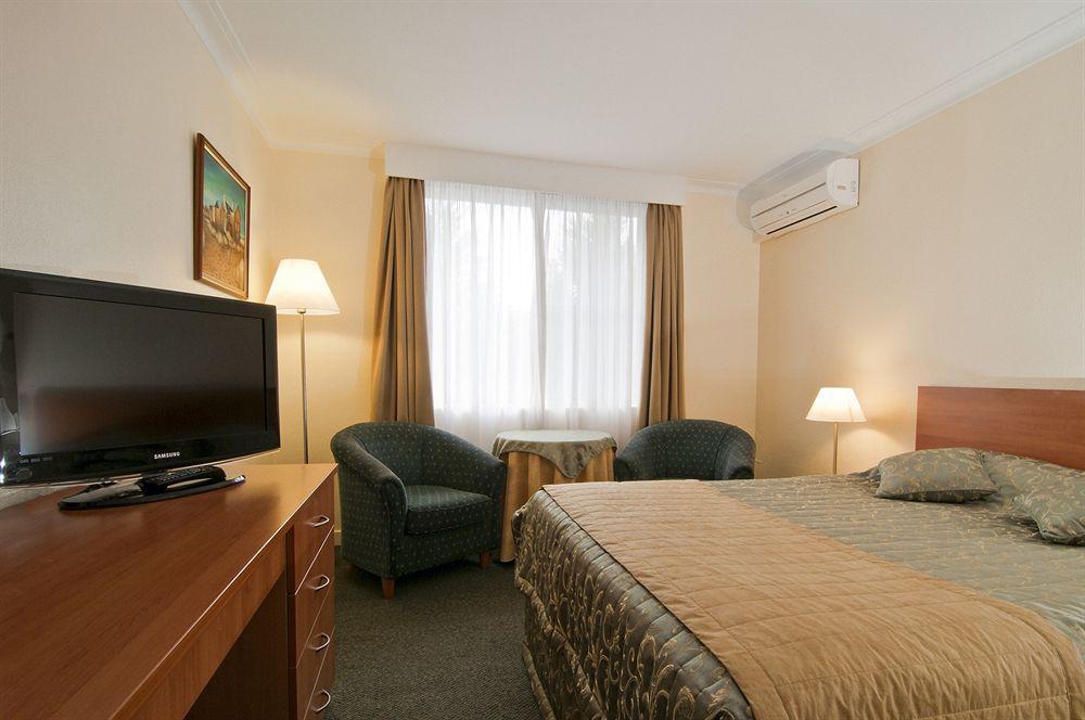 Comfort Inn North Shore Sydney Exterior photo
